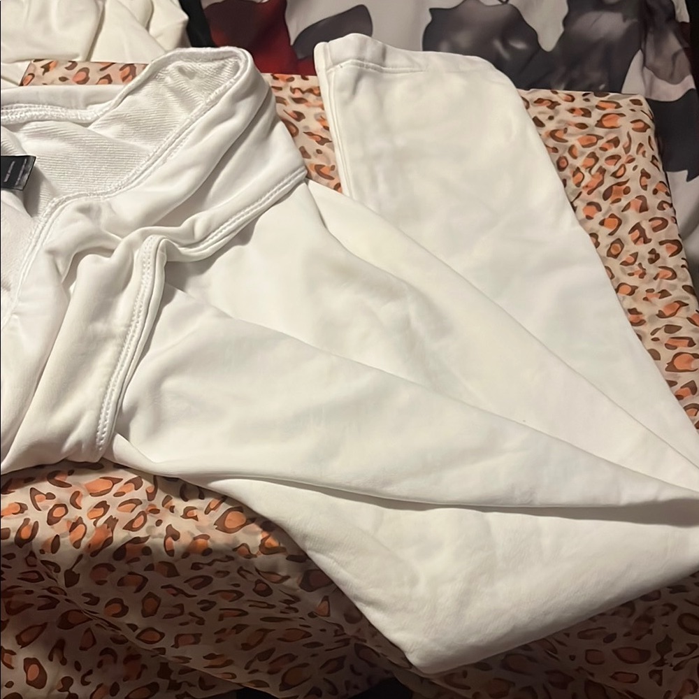 White Textured Leggings for Casual Comfort